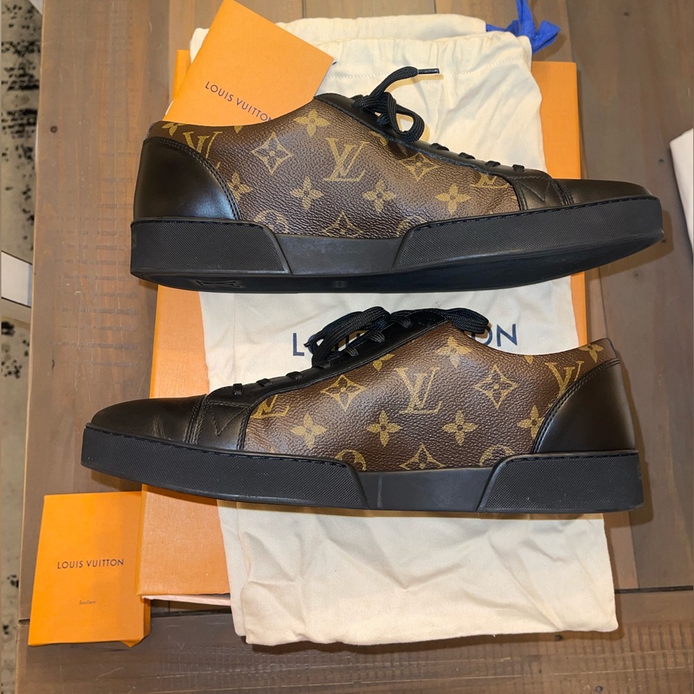 Authentic Louis Vuitton Monogram Sneakers